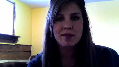 Melanie Hutchinson Photo 29