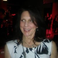 Amy Leonard Photo 2
