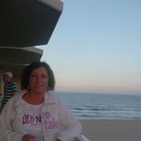 Leslie Bowen Photo 10