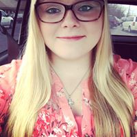 Olivia Lang Photo 1