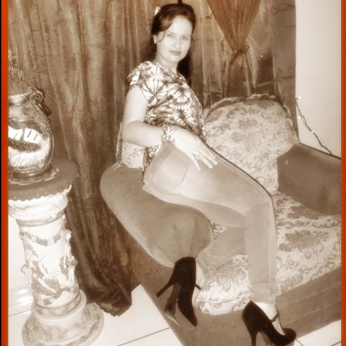 Jenny Orellana Photo 14
