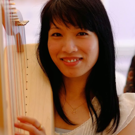 Lisa Chan Photo 15