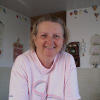 Sandra Young Photo 10