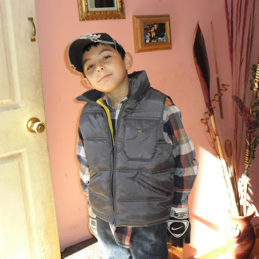 Adrian Arreola Photo 12