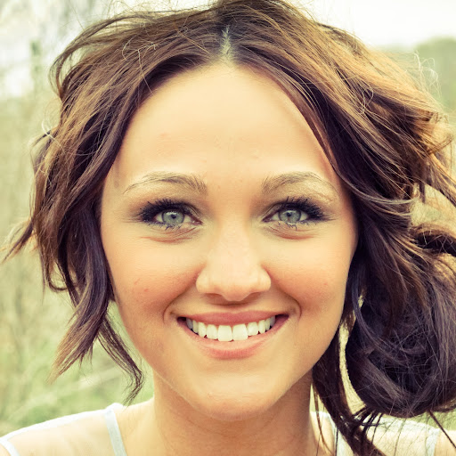 Jessica Langford Photo 10