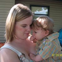 Lisa Schuster Photo 7