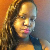Tia Cummings Photo 7