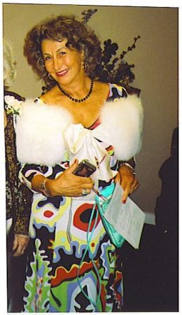 Jacqueline Martin Photo 17