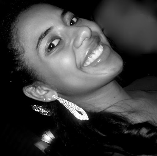 Jennifer Andrade Photo 11