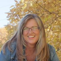 Kathleen Watts Photo 7