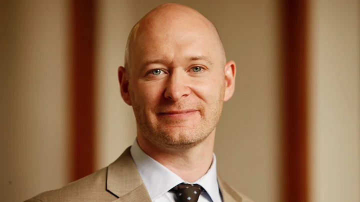 Michael Livermore Photo 22