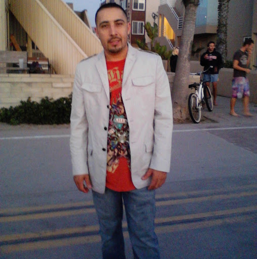 Isidro Maldonado Photo 5