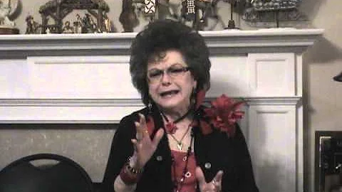 Jeanne Riley Photo 26