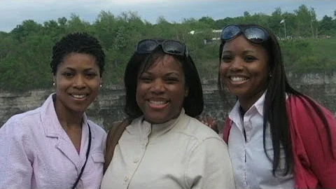 Miriam Gregory Photo 18