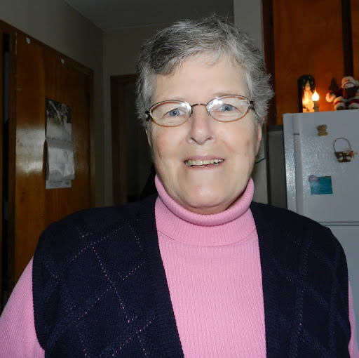 Karen Urquhart Photo 10
