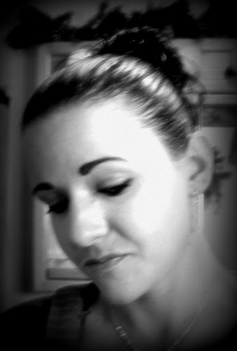 Shannon Neely Photo 9
