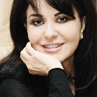 Susan Tom Photo 10