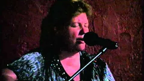Debbie Livingston Photo 36