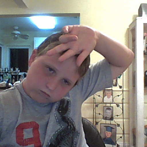 Evan Bloom Photo 12