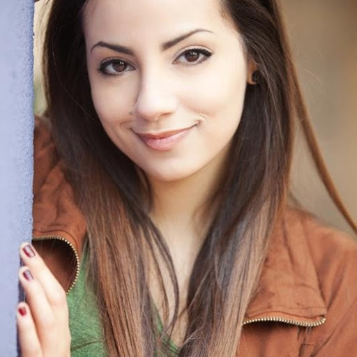 Sandra Saad Photo 14