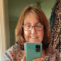 Vicki Johnson Photo 17