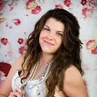 Callie Lawrence Photo 3