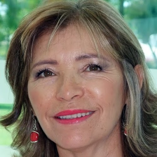 Lourdes Martinez Photo 13