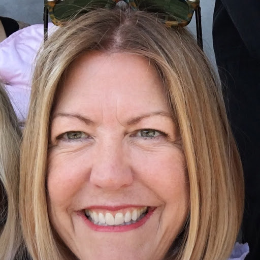 Julie Combs Photo 3