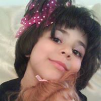 Zahra Amiri Photo 14