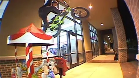 Tate Thompson Photo 22