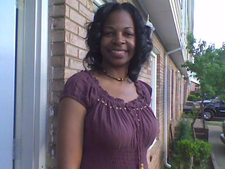 Tiffany Taylor Photo 29