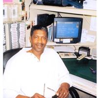 Earl Collins Photo 5