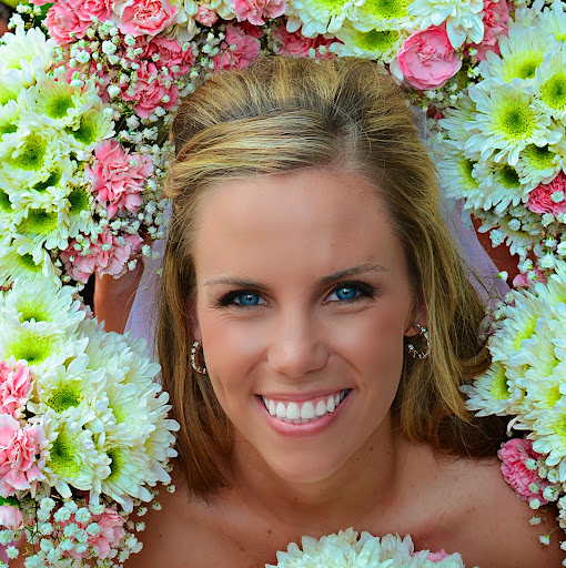 Angela Glaze Photo 2