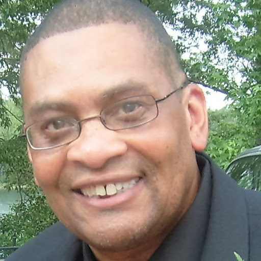 Lloyd Mitchell Photo 17