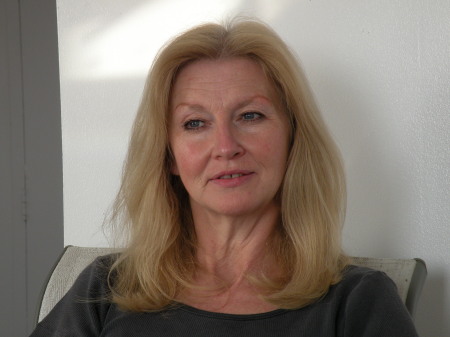 Elaine Taylor Photo 19