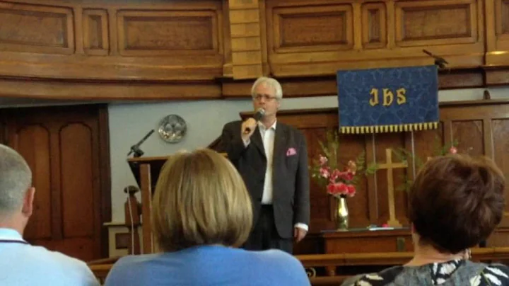 Stuart Reynolds Photo 34