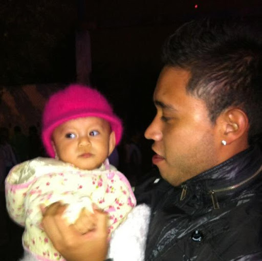 Josue Gomez Photo 11