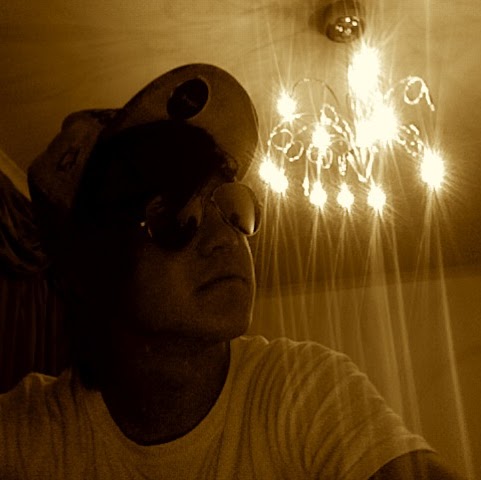Raymond Sanders Photo 11