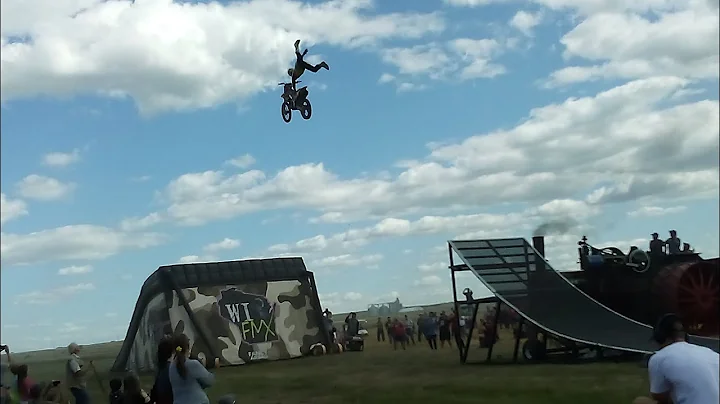 Cody Cavanaugh Photo 24