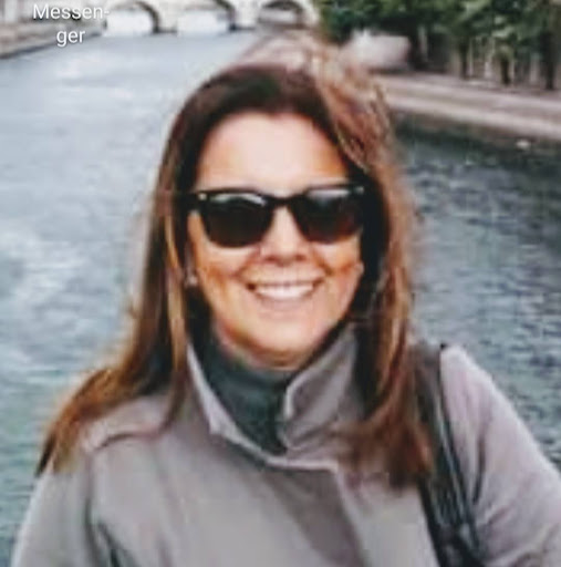 Angela Salgado Photo 13