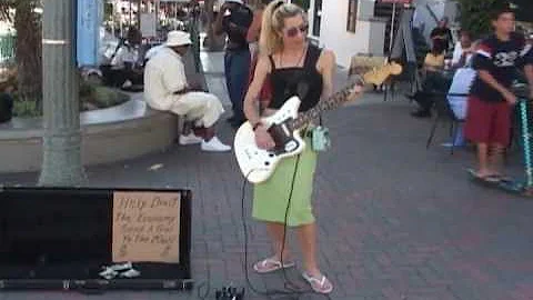 Lisa Monroe Photo 35