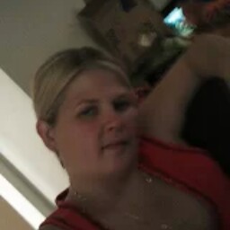 Melanie Elliott Photo 17