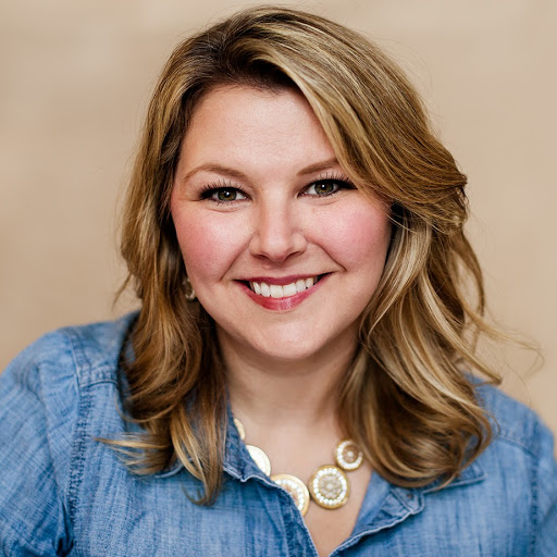 Nicole Mclaughlin Photo 12