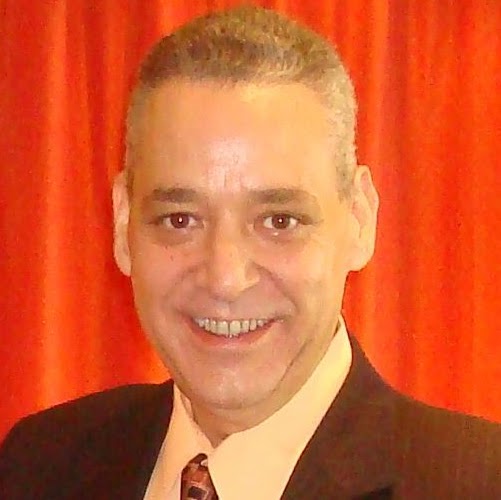 Robert Santo Photo 12