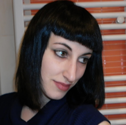 Esther Calvo Photo 12