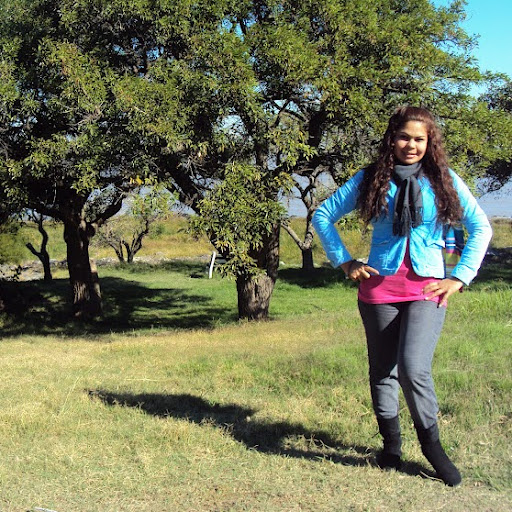 Susan Vera Photo 15