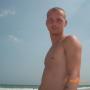 Johnny Tucker Photo 30