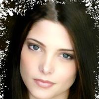 Aubrey Roberts Photo 6