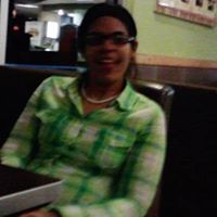 Cynthia Santana Photo 7