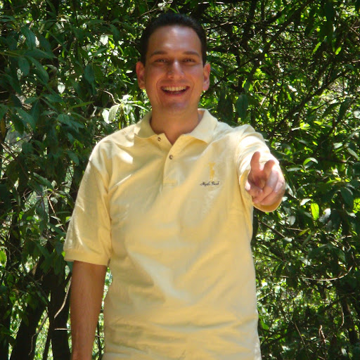 Raul Reza Photo 4